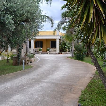 B&B Villa Bismi Монтероні-ді-Лечче Екстер'єр фото