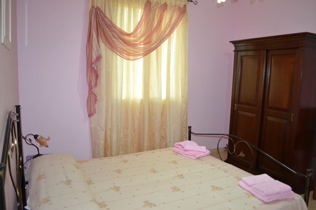 B&B Villa Bismi Монтероні-ді-Лечче Номер фото
