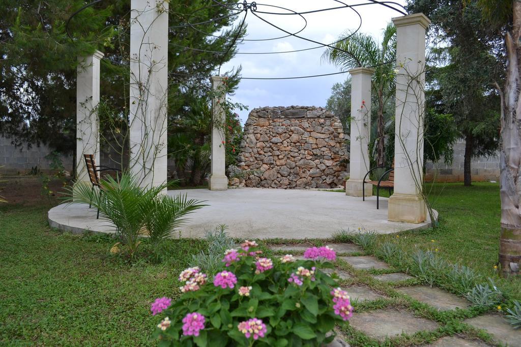 B&B Villa Bismi Монтероні-ді-Лечче Екстер'єр фото