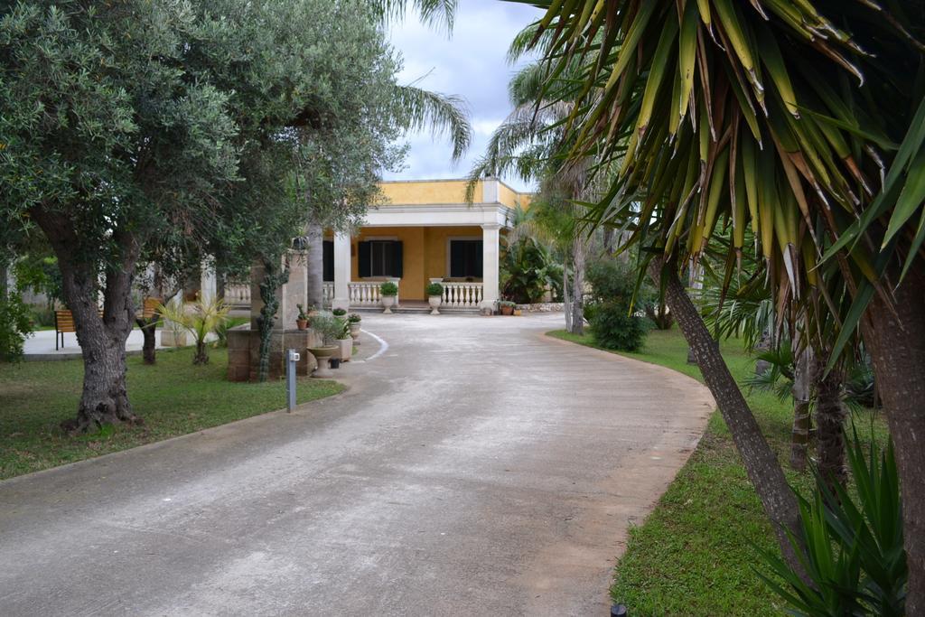 B&B Villa Bismi Монтероні-ді-Лечче Екстер'єр фото
