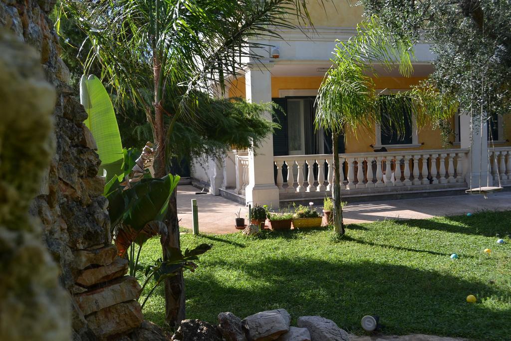 B&B Villa Bismi Монтероні-ді-Лечче Екстер'єр фото