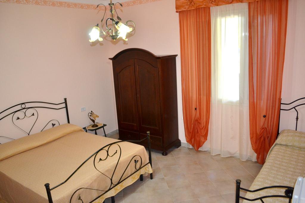 B&B Villa Bismi Монтероні-ді-Лечче Номер фото